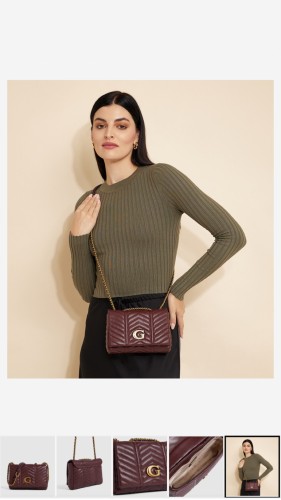 حقيبة صغيره من جيس