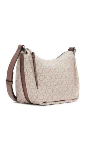 حقيبه من كالفن كلاين