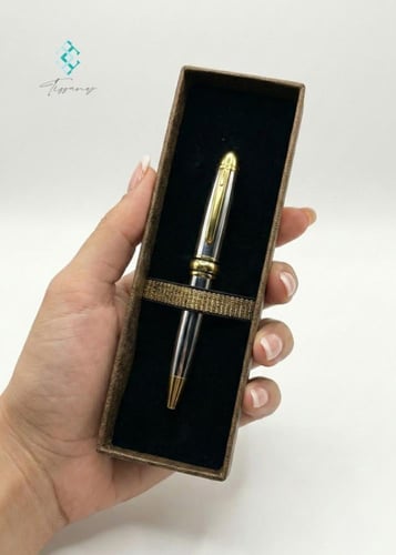 ثوب العيد + بشت ملكي