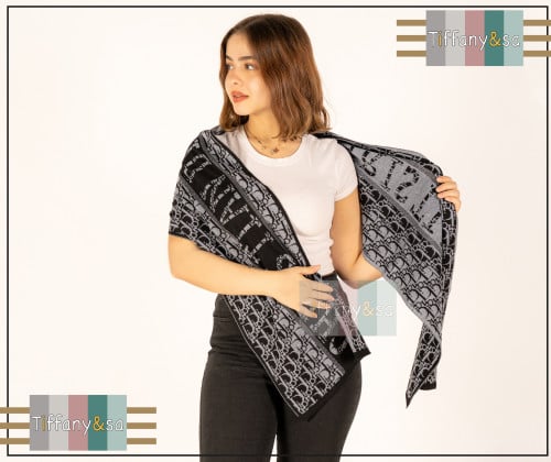 سكارف ديور للجنسين