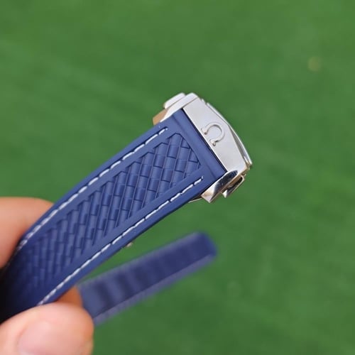 أوميغا سيماستر أكوا تيرا