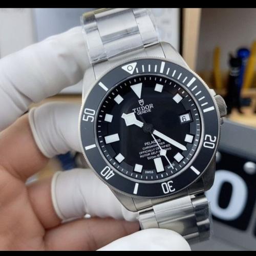 تيودور بلاك باي