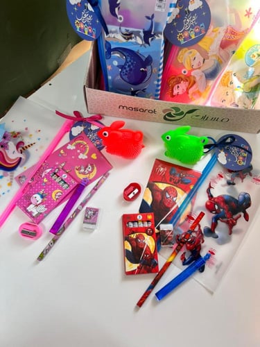 توزيعات اطفال 16 توزيعه