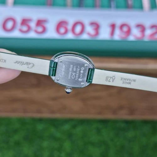 ساعة كارتير بينوار جلد اخضر