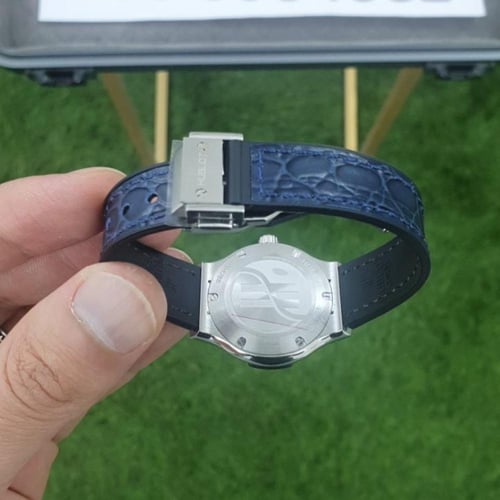 ساعة هوبلت كلاسيك فيوجن