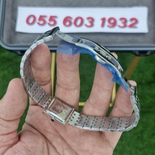 ساعة اقنر موديكا