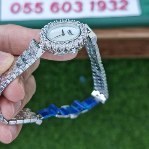 ساعه شوبارد لور دو ديامون راوند