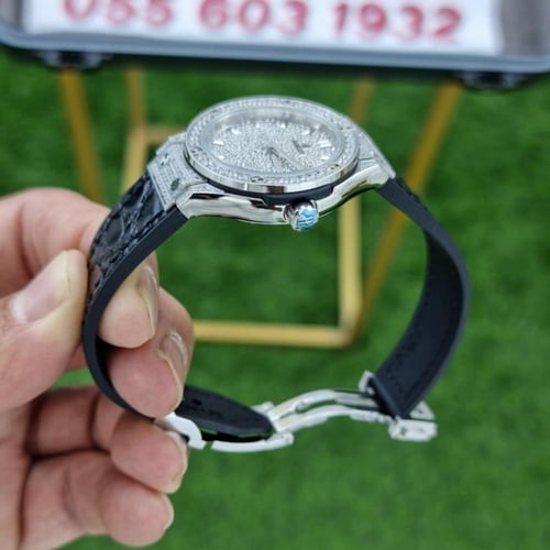 ساعة هوبلو كلاسيك فيوجن جلد اسود