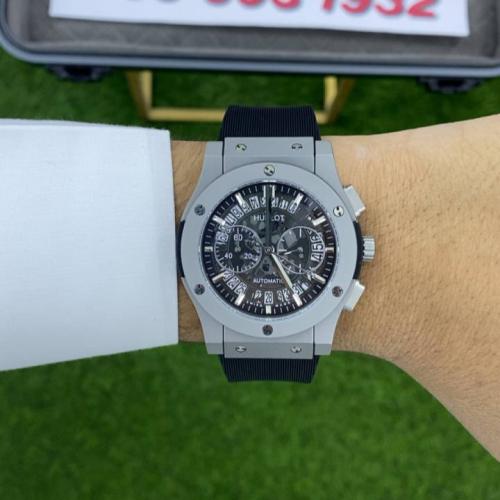 ساعة هوبلت كلاسيك فيوجن