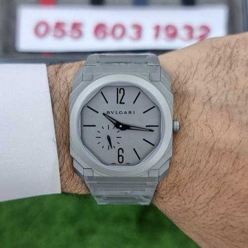 ساعة بولغاري أوكتو فينيسيمو تيتانيوم