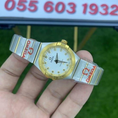 ساعة اوميغا كونستليشن