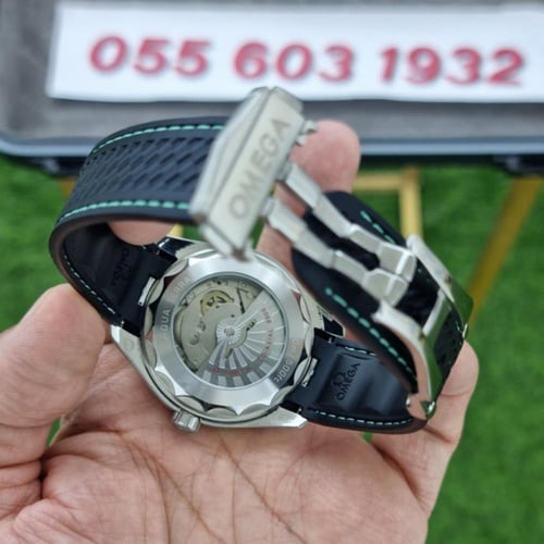 ساعة اوميغا سيماستر اكوا تيرا أخضر متدرج