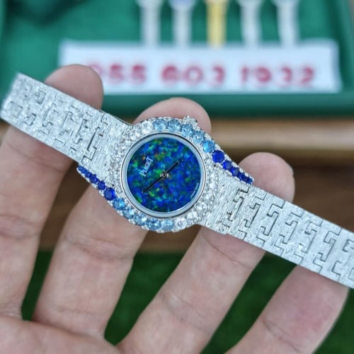 ساعة بياجيه لايملايت غالا