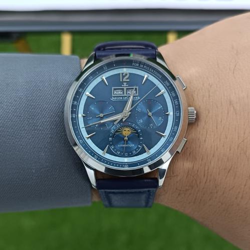 ساعة جيجر لوكولتر ماستر كنترول جلد كحلي