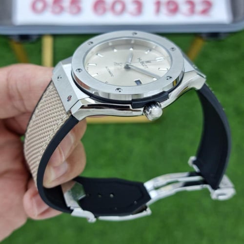 ساعة هوبلت كلاسيك فيوجن أوتوماتيك