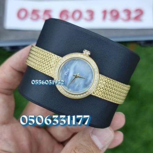 ساعة لا دي دي ديور