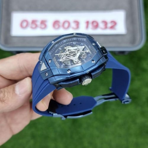 ساعه هوبلت بيق بانق سانق بلو