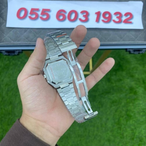 ساعة باتك فيليب كوبيتوس