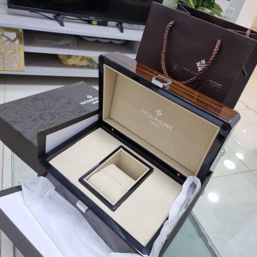 علبة باتك فيليب