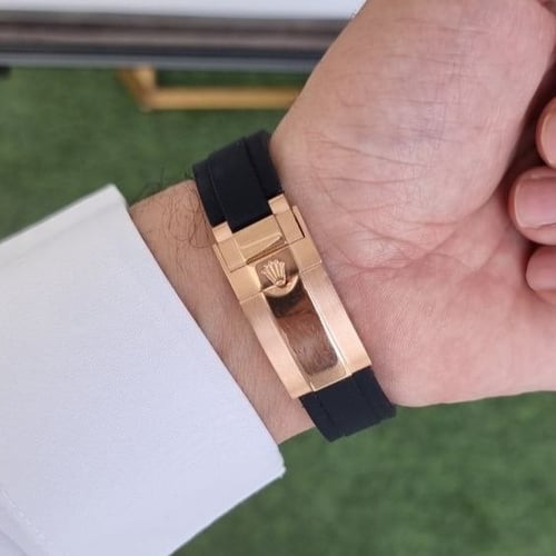 ساعة رولكس يخت ماستر روز قولد