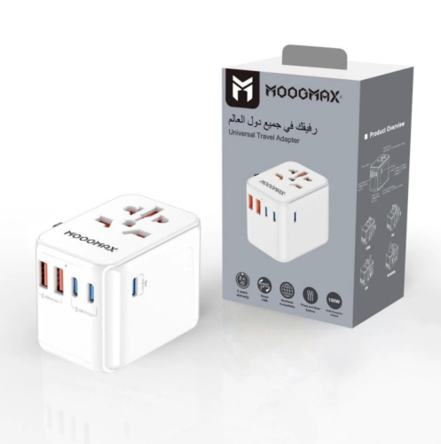 MOOGMAX شاحن سفر دولي مع ثلاثه منافذ Type C بخاصية...