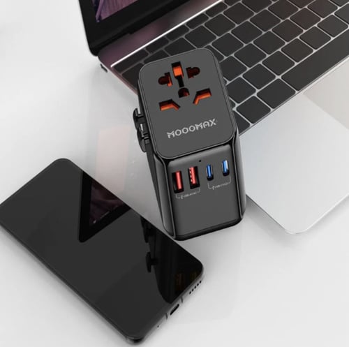 MOOGMAX شاحن سفر دولي مع ثلاثه منافذ Type C بخاصية...