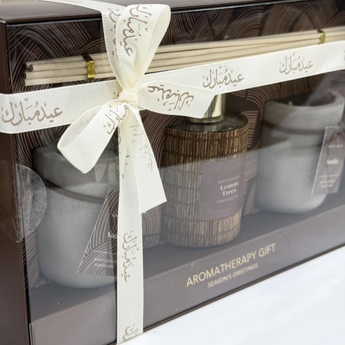 بوكس فواحة وشموع