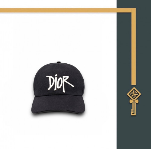 كاب ديور - Dior