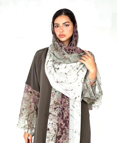 عباية حرير مغسول و طرحة شيفون | زيتي