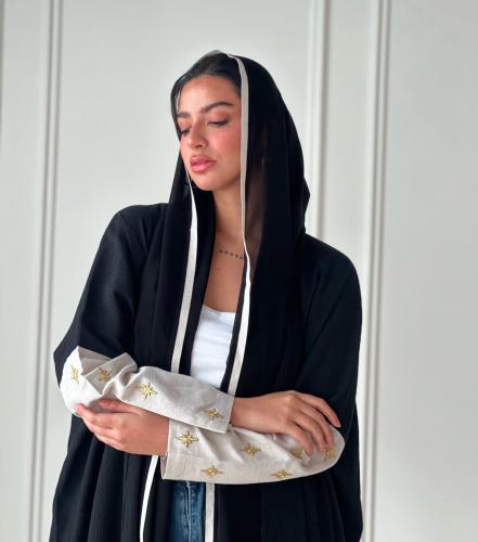 عباية كريب مكسر | اسود و بيج