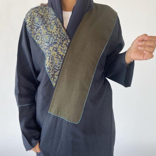 عباية لينن مع قطن مطرز | كحلي و زيتي