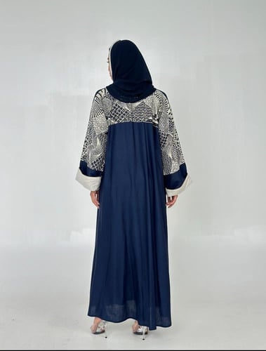 عباية لينن مع قطن مطرز | كحلي