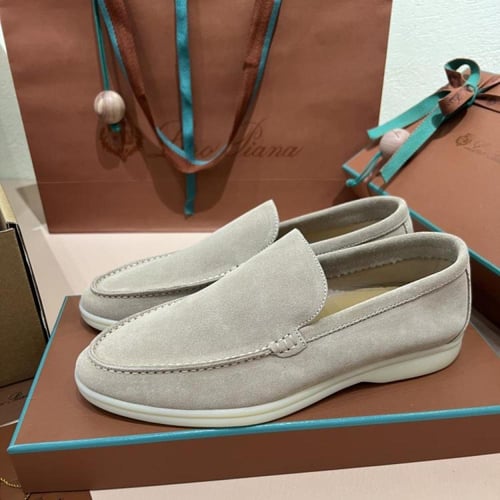 كاجوال Loro Piana