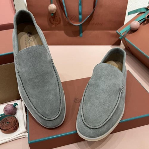 كاجوال Loro Piana