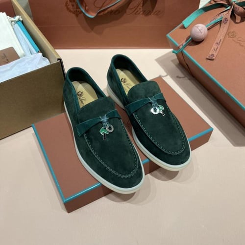 كاجوال Loro Piana