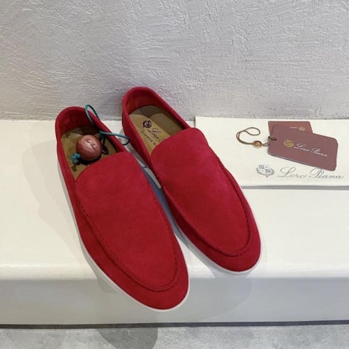 كاجوال Loro Piana