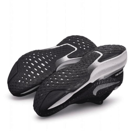 Zoom X Invincible Run FK 3