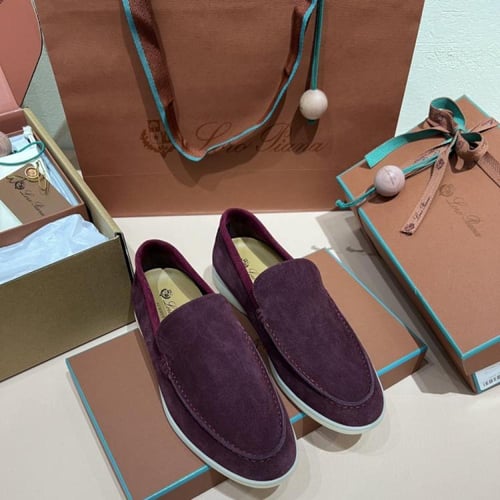 كاجوال Loro Piana