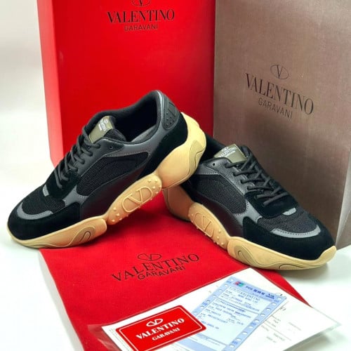 كاجوال VALENTINO
