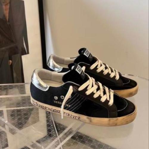 جولدن جوس Golden Goose
