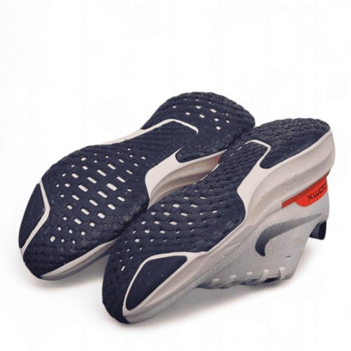 Zoom X Invincible Run FK 3