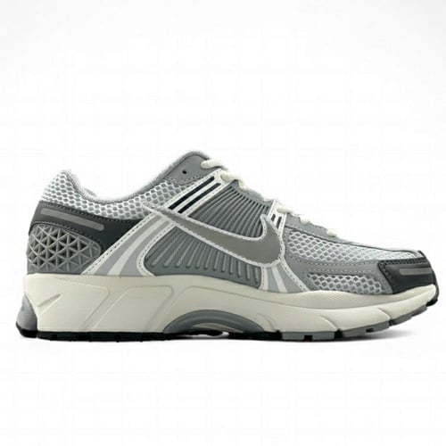 Nike Air Zoom Vomero 5