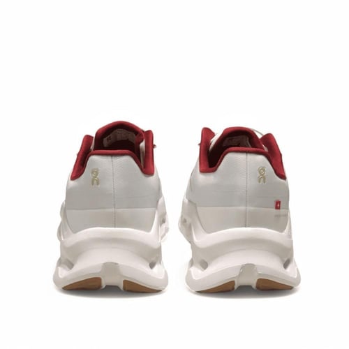 حذاء ON Cloudtilt