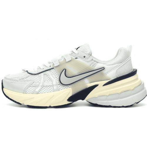 NIKE V2K RUN