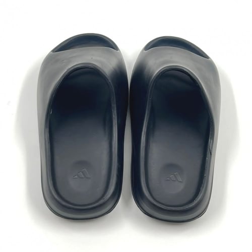 سليبرات اديداس