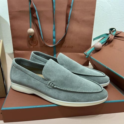 كاجوال Loro Piana