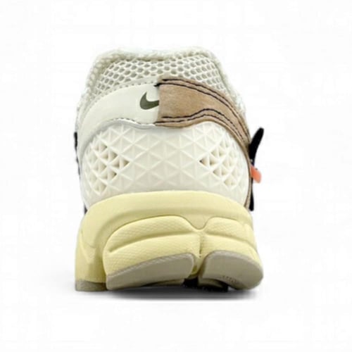 Nike Air Zoom Vomero 5