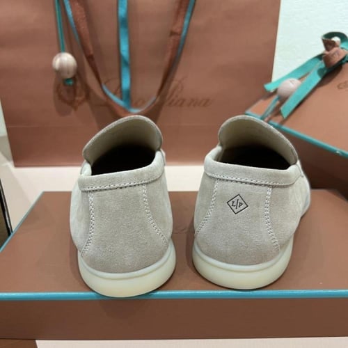 كاجوال Loro Piana