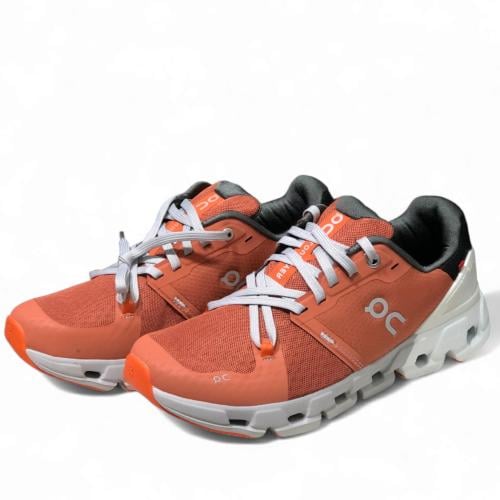 حذاء On Cloudflyer 4