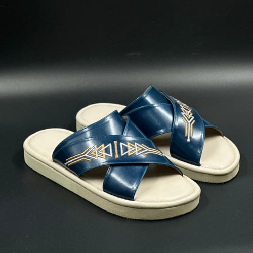 نعال شرقي مطرز